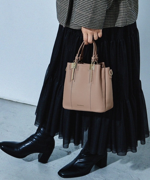 「HUNDRED」 2WAYバッグ ONE SIZE ベージュ レディース_画像3