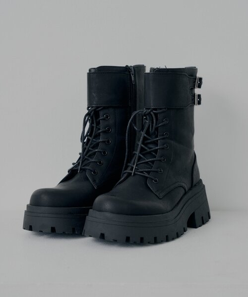 【新品】Chico ブラック レースアップブーツ Chico（チコ） ブーツ ベルト付きレースアップブーツ レディース
