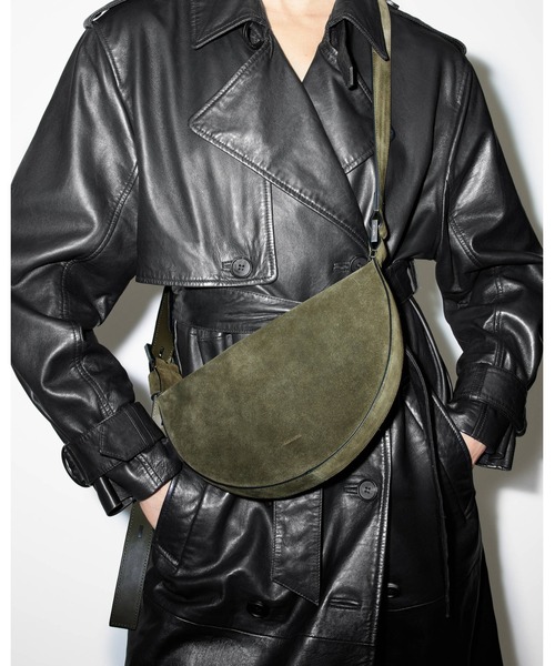 バッグ Vintage leather half moon hand bag Vintage leather half moon hand bag