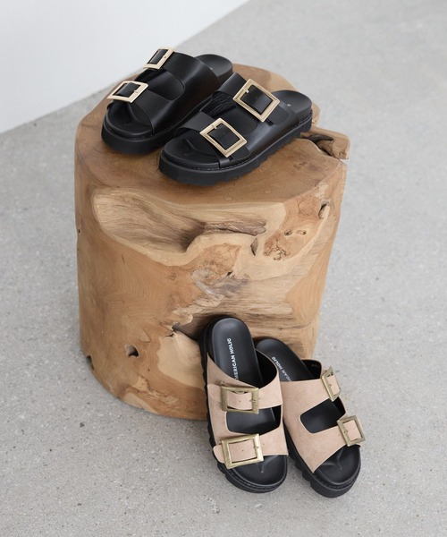 Ameri ブラック ダブルバックルサンダル Ameri VINTAGE（サンダル）のフリマアイテム一覧