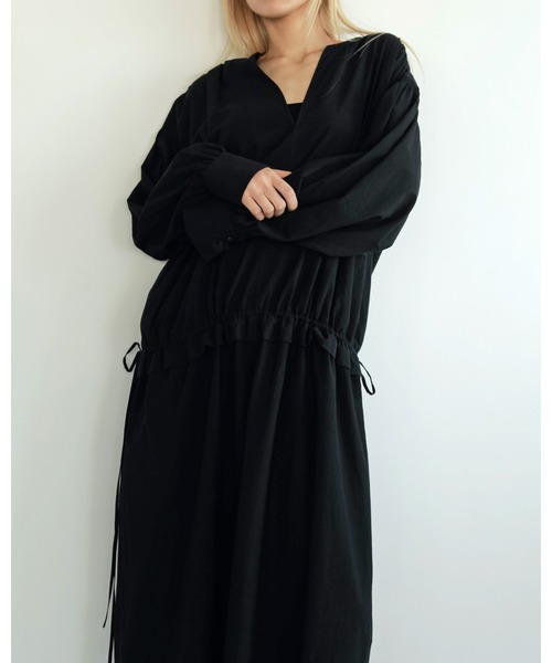 ワンピース anuke Backopen Shirring Onepiece ànuke online store（アンヌーク） / Backopen Shirring