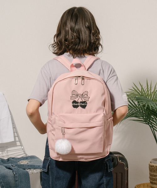 URBAN CHERRY（アーバンチェリー） リュック ポンポン付きチェリーロゴ