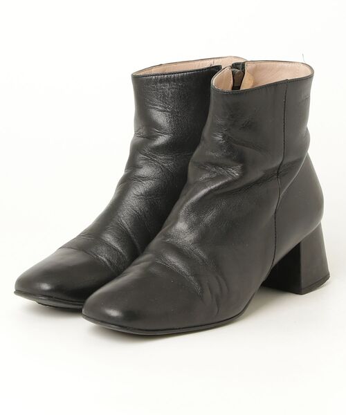 新品！CORSO ROMA9コルソローマセットバックヒールショートブーツ 黒 FRAMeWORK（フレームワーク）の「【CORSO ROMA 9/コルソローマ】セット