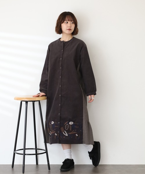 Emago（イマゴ） シャツワンピース 花刺繍サイド切替えワンピース 長袖