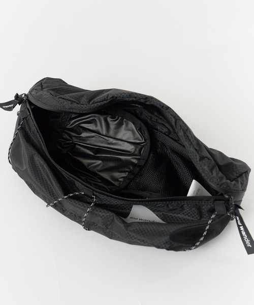 and wander（アンドワンダー） ウエストポーチ sil waist bag 30D 