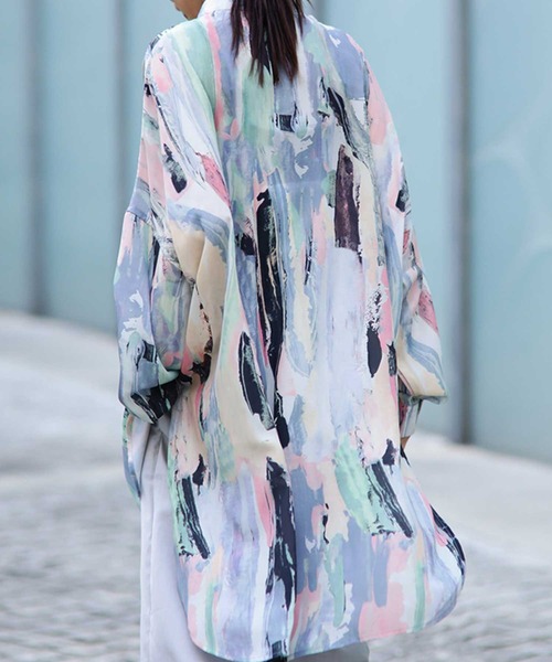 antiqua（アンティカ） ブラウス シャツ 水彩プリント風アート柄シアー