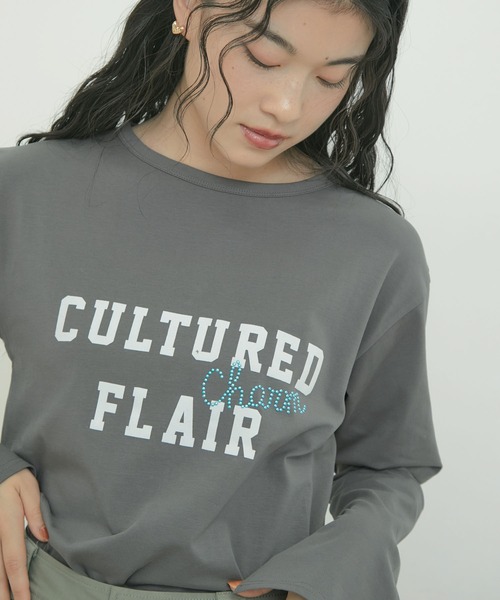 新品タグ付き英文字トップス VIS tシャツ スタッズ×ロゴデザインロングTシャツ レディース