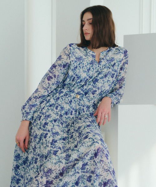 YECCA VECCA ワンピース ボタニカル柄シアージャガードプリーツ  