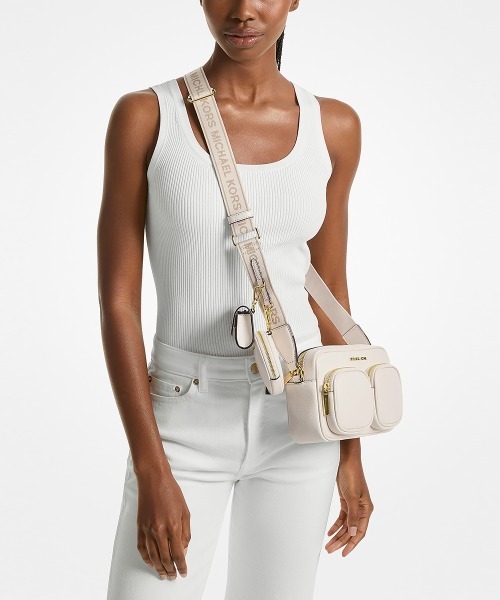 MICHAEL KORS JETSETTRAVELレザークロスボディ ミディアム MICHAEL KORS（マイケルコース） ショルダーバッグ バッグ JET SET