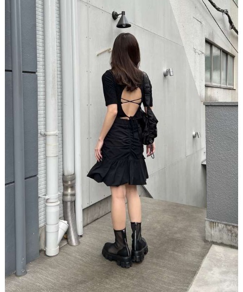 COEL（コエル） tシャツ バックオープングリッターTシャツ レディース