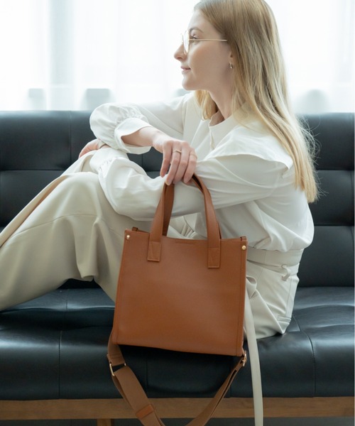 RENAME（リネーム） トートバッグ 「牛革底マチたっぷり」Rename