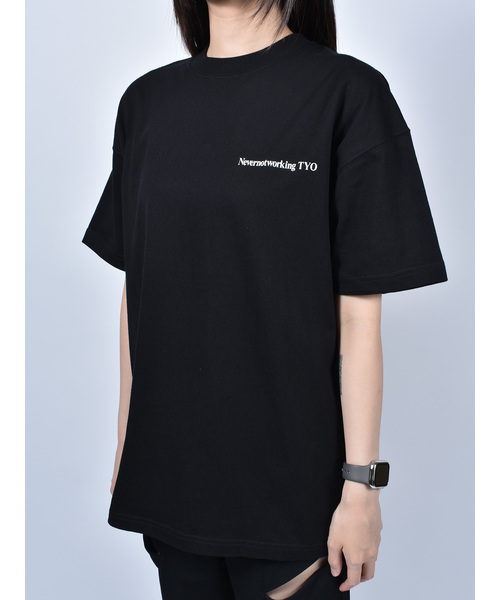 tシャツ 「Nevernotworking」モンスターアルファベットバックプリント