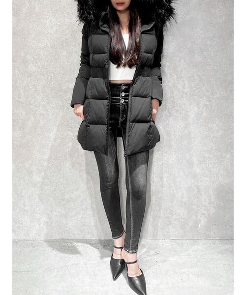 MAITRESSE♡ダウンコート♡おしゃれ♡極美品 SymmetryGYDAベルト付きショートダウンコート[品番：MKSW0053934