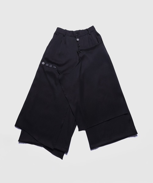 パンツ wide asymmetry pants Ruze パンツ Out button asymmetry wide pants / アウトボタン