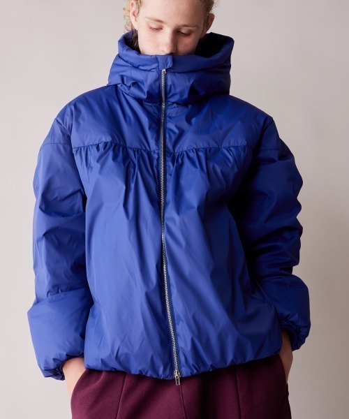 【新品未使用】Guy Laroche ブルーフォックス ダウンジャケット rehacer（レアセル） ダウンジャケット ダウン : Drape Gather Dolman