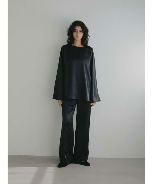 HER. パンツ サテンフレアシルエットパンツ レディース : ZOZOTOWN