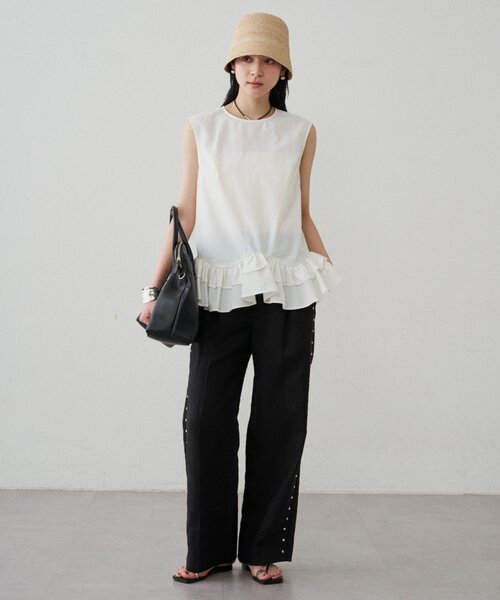 loungedress ラウンジドレス　袖フリル　ブラウス　ホワイト　白　半袖 Loungedress（ラウンジドレス） ブラウス シャツ フリルオフショル