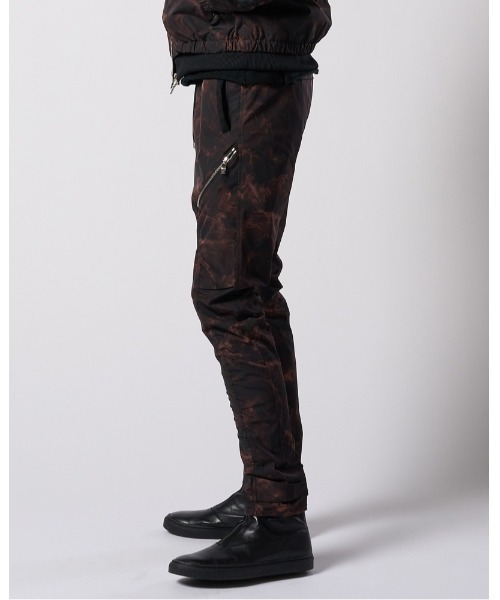 カーゴパンツ puckering banana teck pants メンズの画像