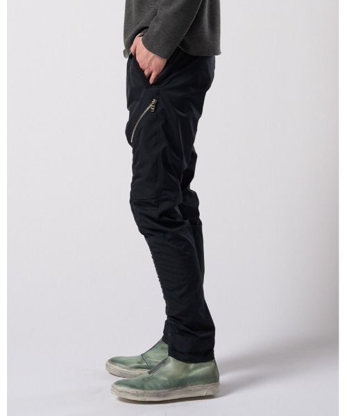 カーゴパンツ puckering banana teck pants メンズの画像