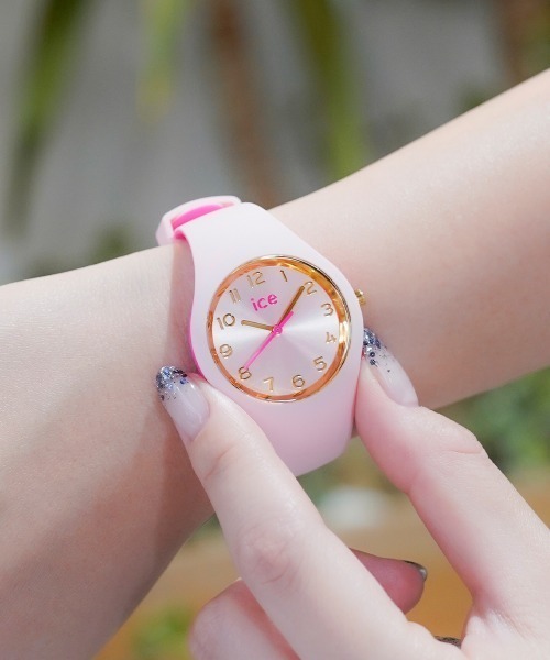 「ICE WATCH」 アナログ腕時計 - ベビーピンク レディース_画像4