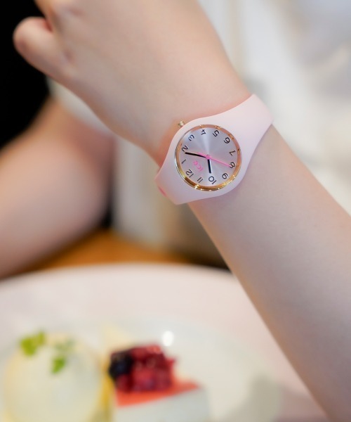「ICE WATCH」 アナログ腕時計 - ベビーピンク レディース_画像8