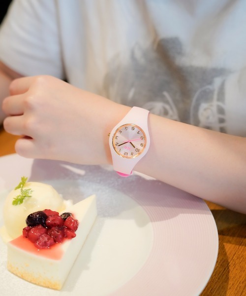 「ICE WATCH」 アナログ腕時計 - ベビーピンク レディース_画像9