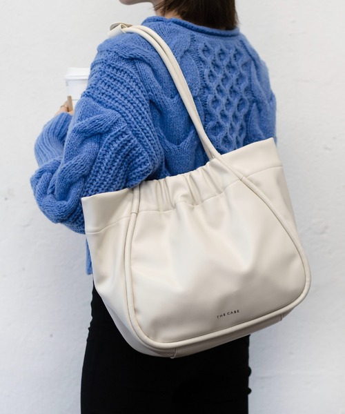 THE CASE トートバッグ PC in Shirring shoulder bag レディース
