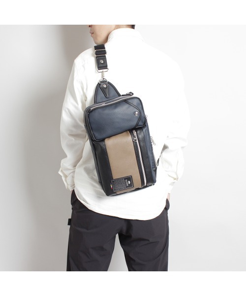 Steve Madden☆ マルチポケット・クロスボディーバッグ Amazon.co.jp: Steve Madden Multi Pouch Crossbody Olive