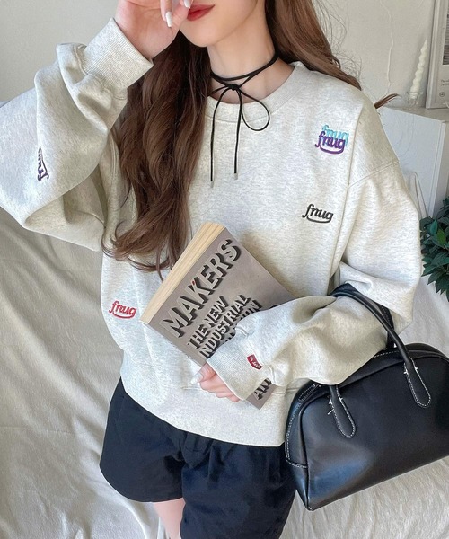 アイボリー ロゴ刺繍 クロップドスウェット Java トレーナー スウェット 「JaVaジャバコラボ」着るだけで今っぽさ