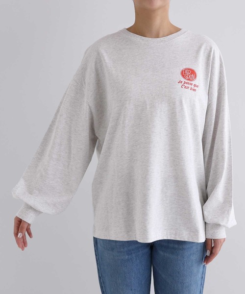 andme tシャツ プリントエンブロイダリーロゴ長袖Tシャツ