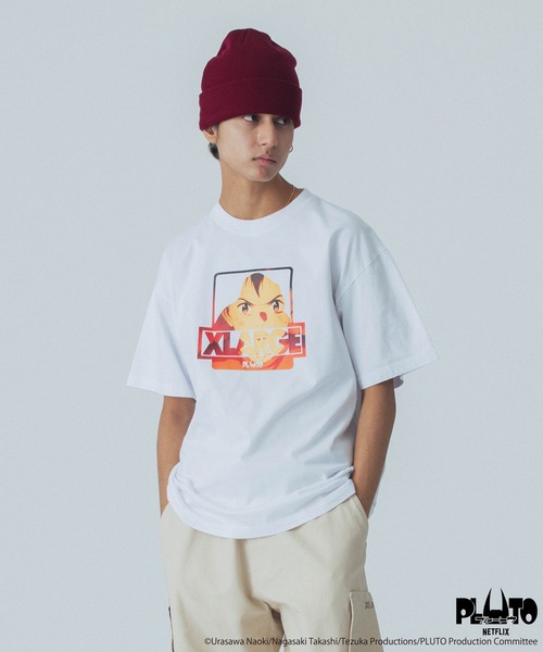 XLARGE（エクストラ ラージ） tシャツ XLARGE×PLUTO S/S TEE ATOM