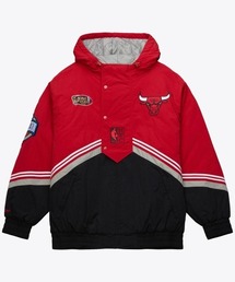 Mitchell & Ness Bucks ナイロンジャケット Mitchell & Ness Bucks ナイロンジャケット