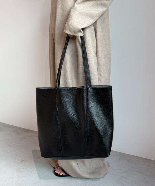 Libra Cue トートバッグ 「A4サイズ収納可能」ポシェット付きトート