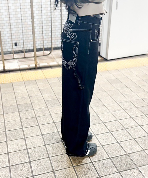 ジーンズ デニム デニムパンツ 「Vini」カーペンターデニム刺繍パンツ