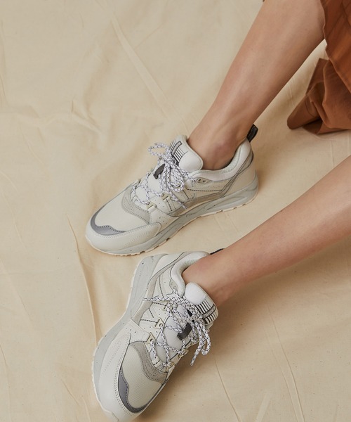 「KARHU」 ローカットスニーカー 5 グレー レディース_画像9