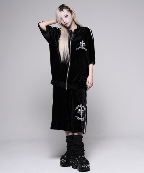 REFLEM（レフレム） ジャージ 「REFLEM/レフレム」クロス刺繍ベロア