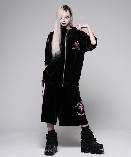 『REFLEM/レフレム』ベロアジャージ REFLEM（レフレム） ジャージ 「REFLEM/レフレム」クロス刺繍ベロア