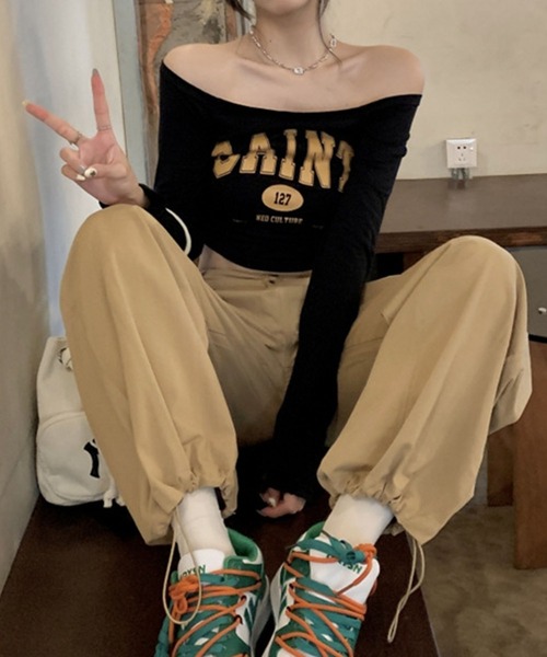 ★グラマラスジェーン★ライトベージュ★トップス★ミジェーン★オフショル★フリー★ GLAMOROUS JANE（グラマラスジェーン） tシャツ ロゴプリント