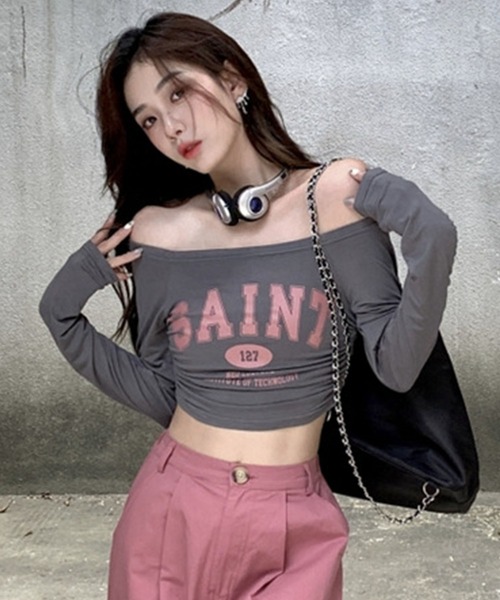 GLAMOROUS JANE tシャツ ロゴプリントオフショルショート丈ロンT