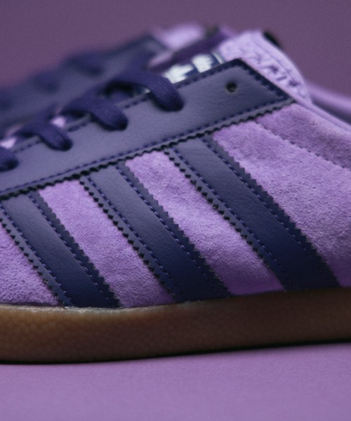 スニーカー LONDON　IG8259 0cm，24