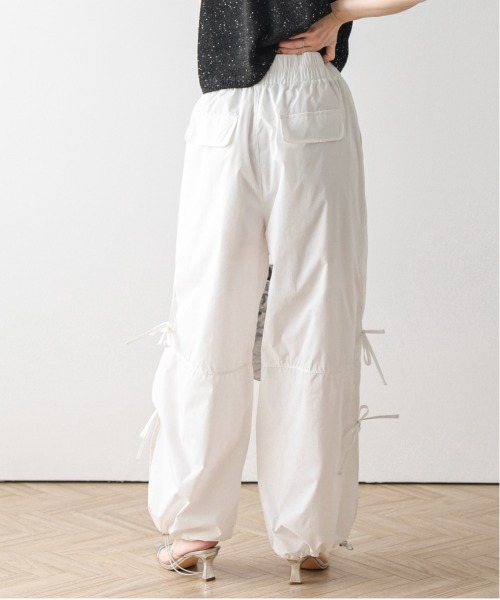VIP☆JIL SANDER ホワイトサテンカーゴパンツ スリット ポケット カーゴパンツ サイドスリットリボンミリタリーパンツ レディース