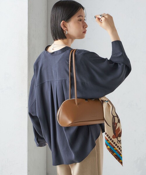 完売品♥SHIPS♥ブラウス♥バンドカラー ショート 羽織り シャツ♥ネイビー 完売品♥SHIPS♥ブラウス♥バンドカラー ショート 羽織り シャツ