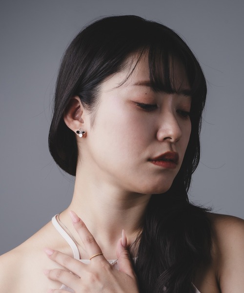 Os accessory ピアス Os -オズ- タイニーフラワー ピアス「金属