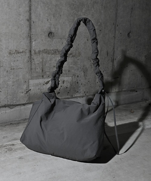 kutir（クティール） ショルダーバッグ ASSORT BIG GATHER SHOULDER