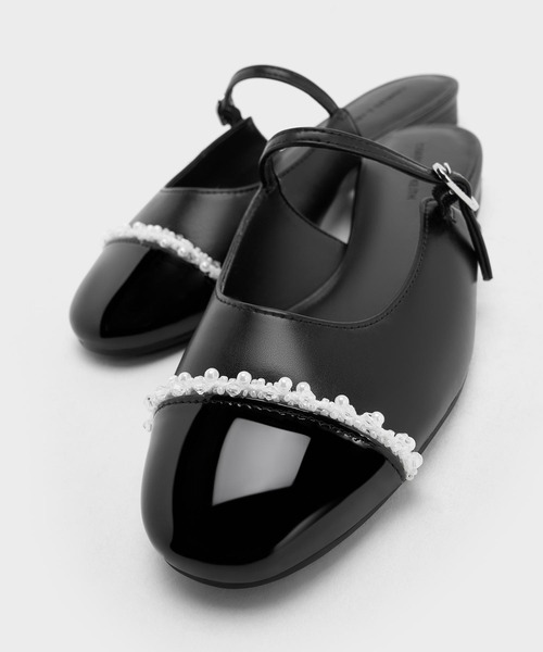 CHARLES ＆ KEITH（チャールズ&キース） サンダル ミュール パール