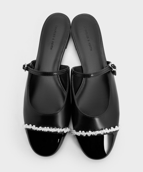 CHARLES ＆ KEITH（チャールズ&キース） サンダル ミュール パール