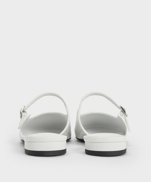 CHARLES ＆ KEITH（チャールズ&キース） サンダル パールエンベリ
