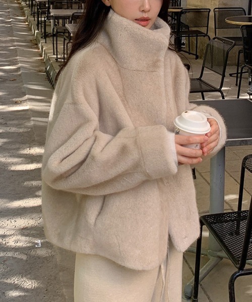 ブルゾン アウター ショート丈フェイクファージャケット レディース