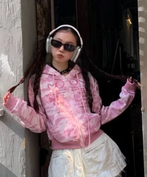 ViViDAY パーカー レオパード柄フロント刺しゅう ジップアップパーカー