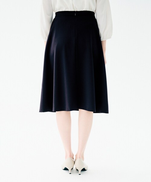 UNTITLED（アンタイトル） スカート 「洗えるスーツ/ストレッチ性
